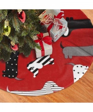 Urban Zoologie Weenie Dogs Christmas Tree Skirt- Tree Skirt for Christmas Xmas Tree Decorations Holiday Decoration Indoor Out...